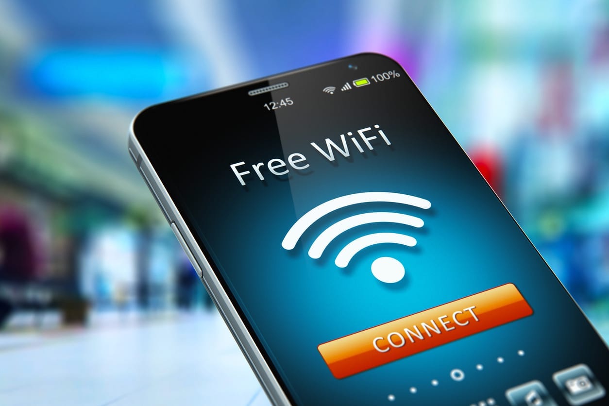 12 reasons to never use public wifi