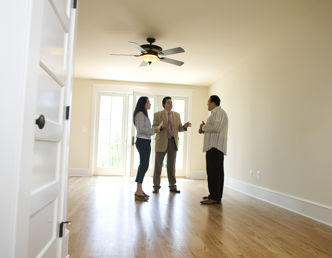 how to deal with realtors wisely